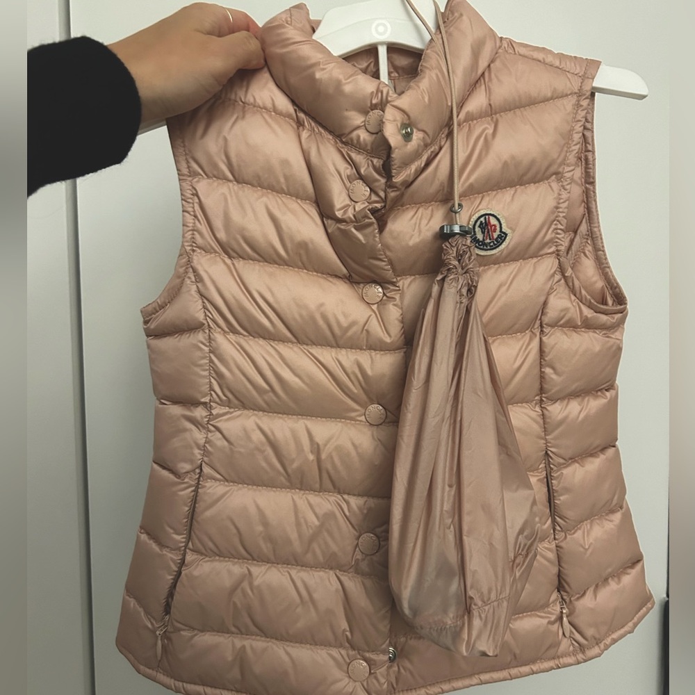 Moncler vest 4t slim fit